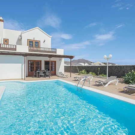 Villa Alexsandra *